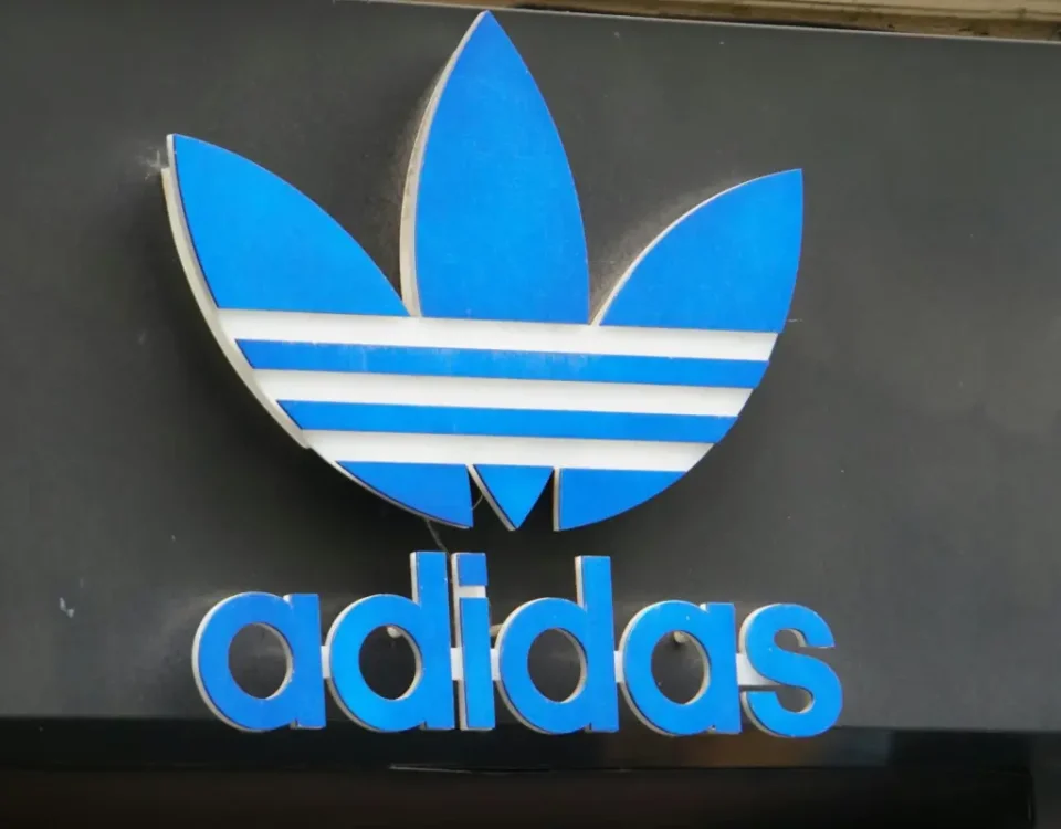 hacking adidas
